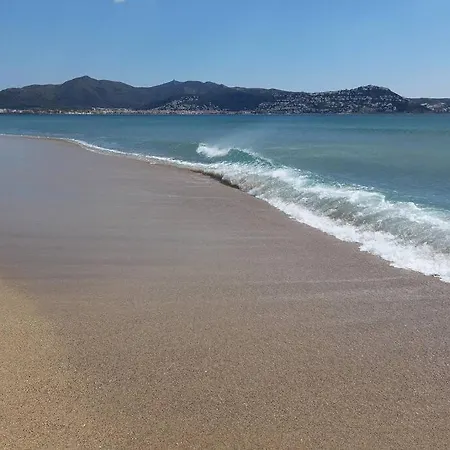500m De La De La Rubina Empuriabrava