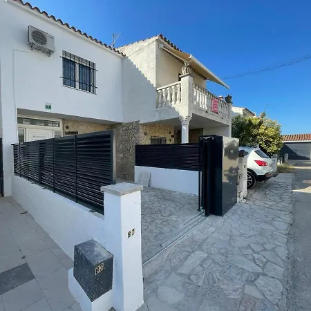 A 500 M, Maison De Gamme Avec Amarre Privee, Acces En 5 Min Sans Pont, Jacuzzi فيلة