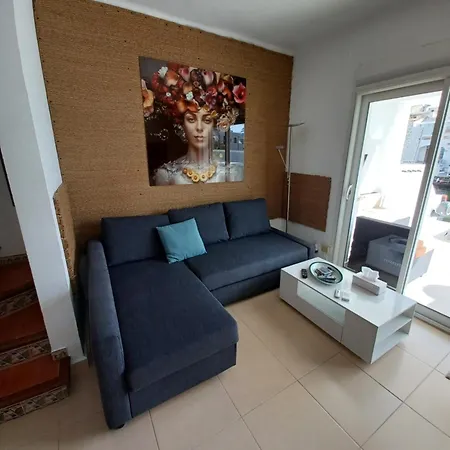 A 500 M, Maison De Gamme Avec Amarre Privee, Acces En 5 Min Sans Pont, Jacuzzi فيلة